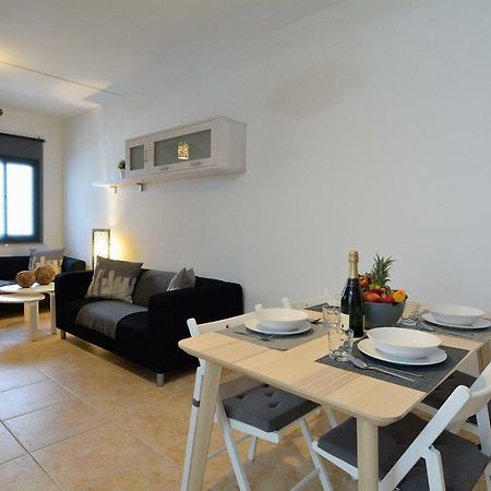 Apartamento El Pueblo Плая Бланка Екстериор снимка