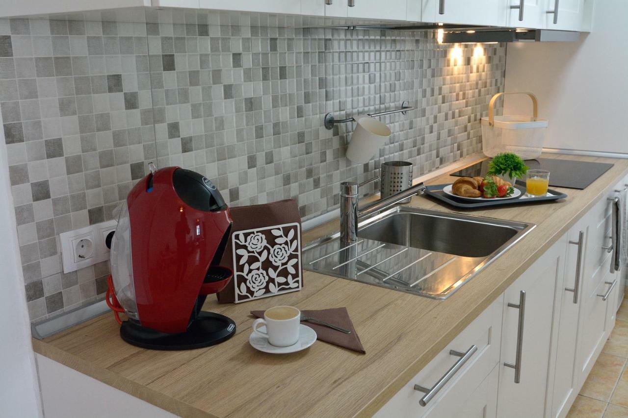 Apartamento El Pueblo Плая Бланка Екстериор снимка